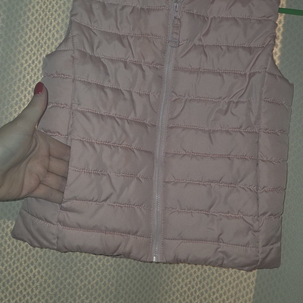 Old Navy Light Pink Quilted Vest - Picture 3 of 5